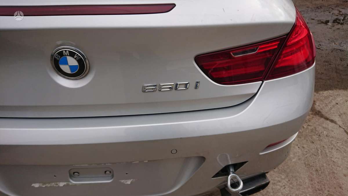 BMW 650