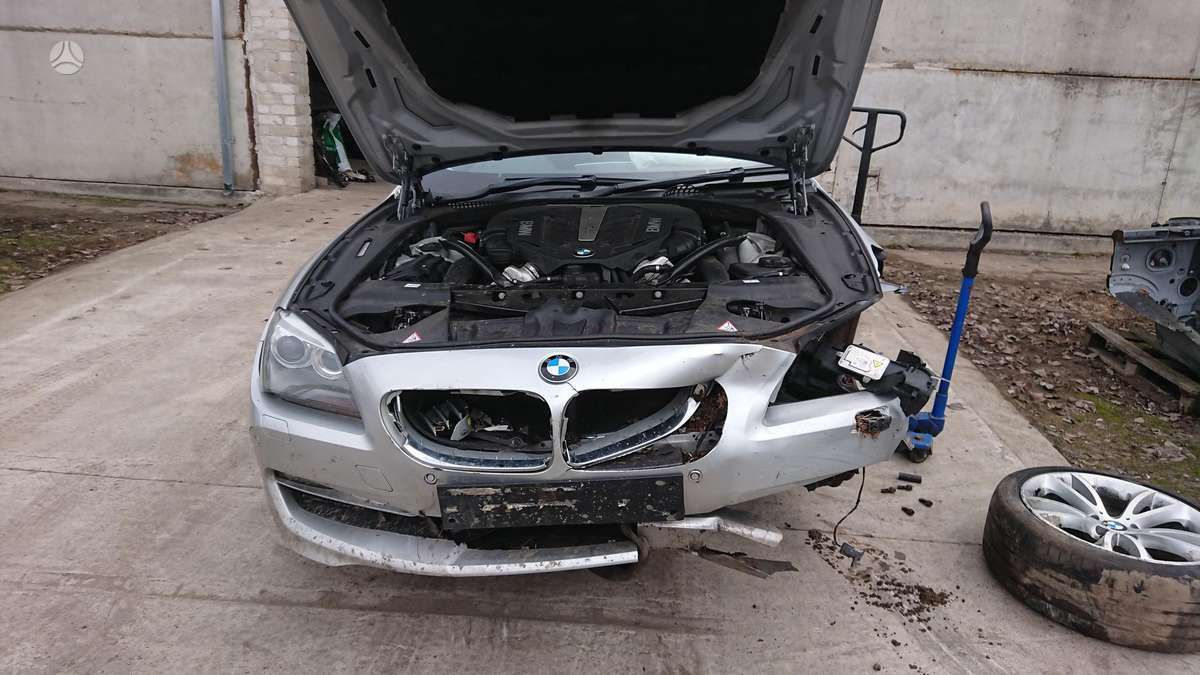 BMW 650