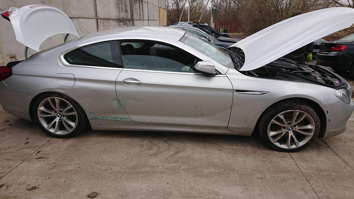 BMW 650