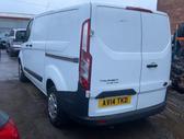 Ford Transit Custom Yra ir europietiskas