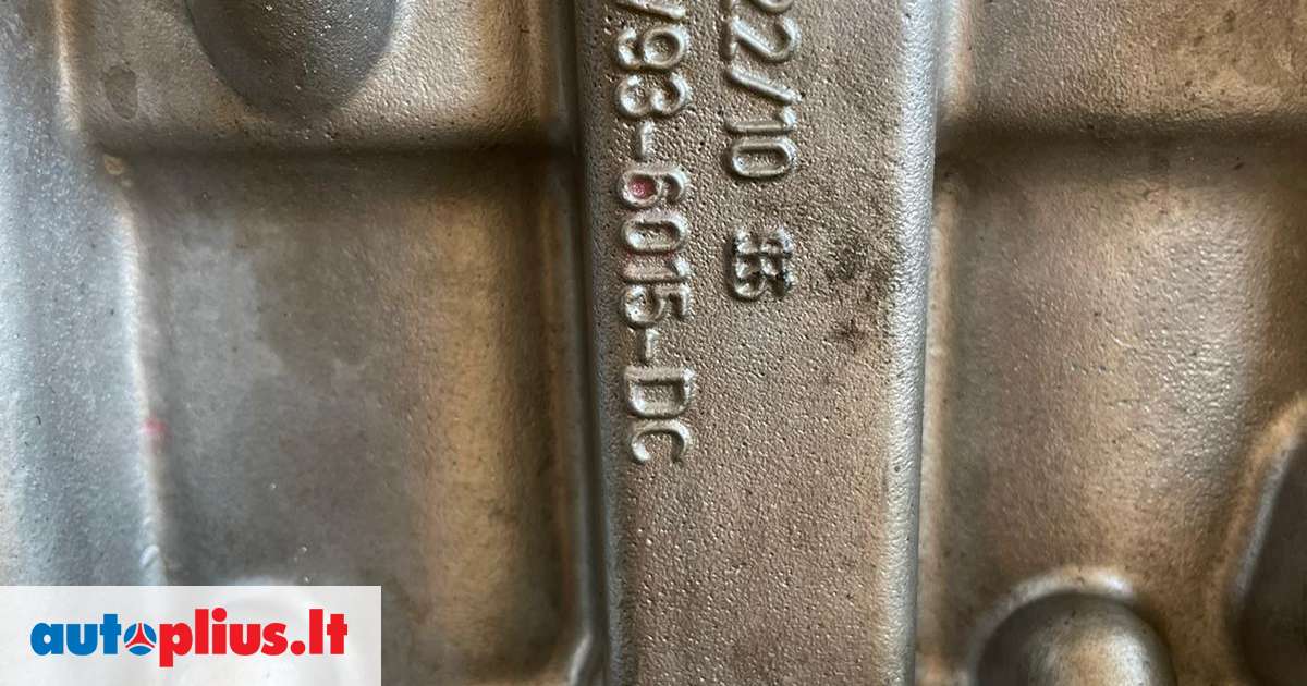 Jaguar XJ8, Bare Engine Block 2008 Jaguar XJ8 4.2 2W, variklio blokas ...