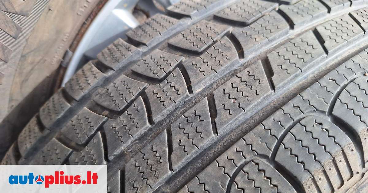 Roadstone, žieminės 215/65 R16 | A26458010