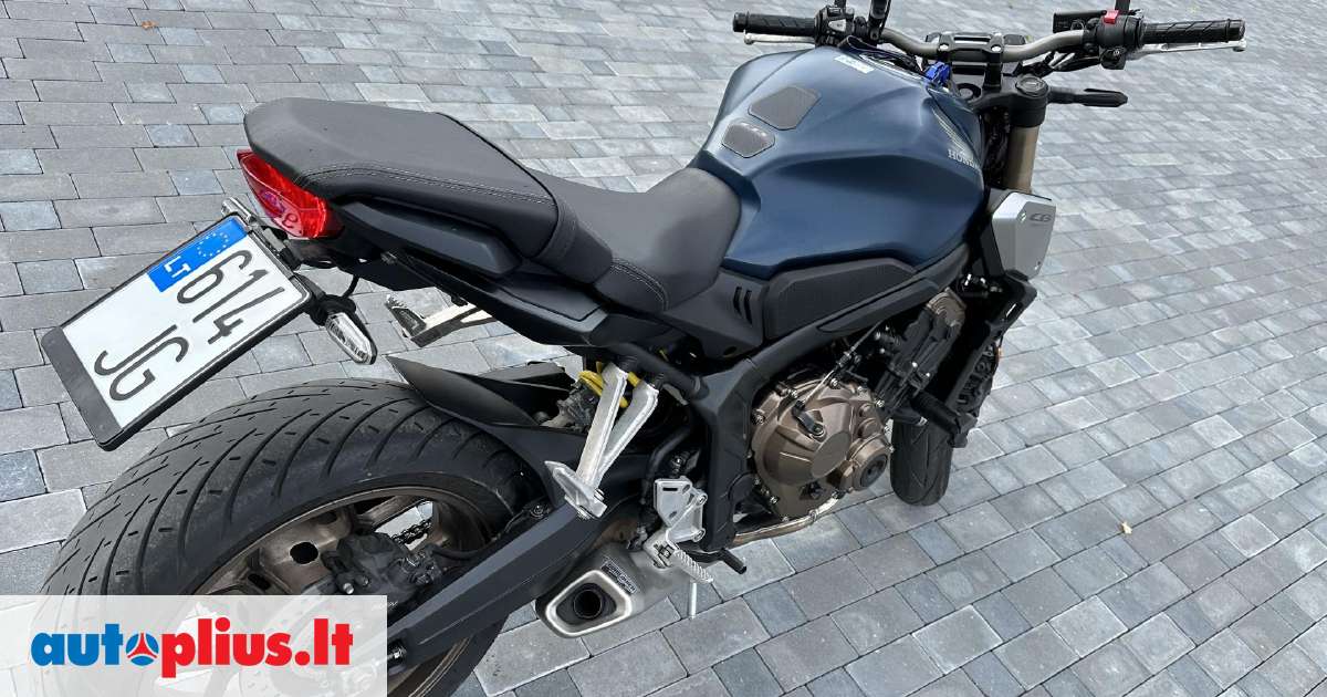 honda classic motorcycle 2020