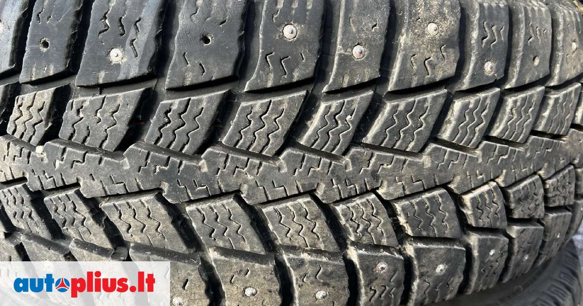 Kumho, winter 215/65 R15 | A27061691