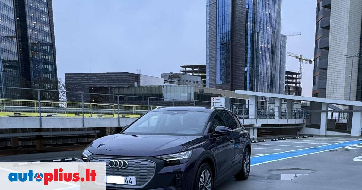 Audi Q E Tron Kwh Off Road Crossover M A