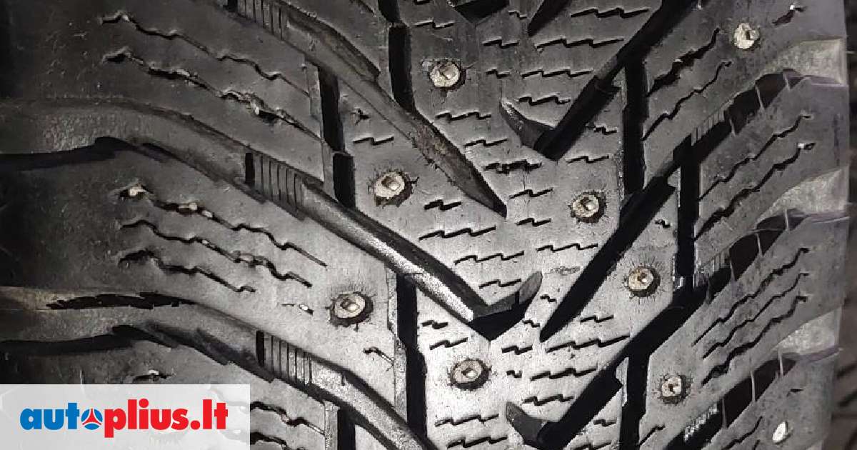 Nokian HAKKAPELIITTA 8 SUV 8mm, winter 235/55 R18 | A27166269