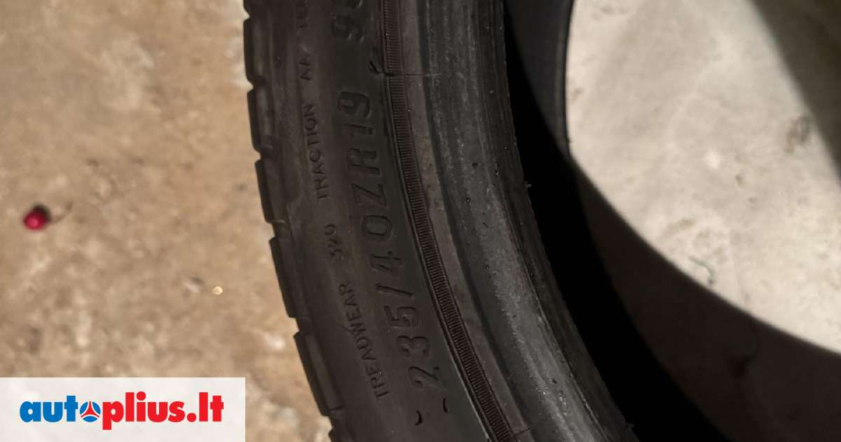 Maxxis Victra sport 5, летние 235/40 R19 | A27825163