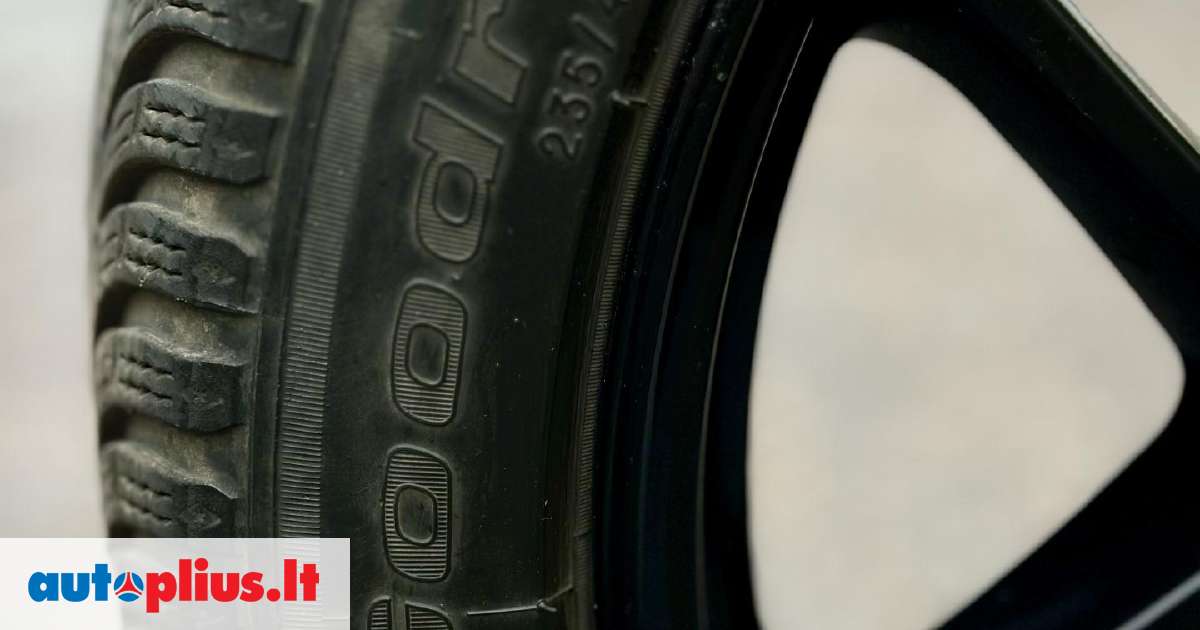 BF Goodrich G-Force Winter, winter 235/45 R18 | A29414588