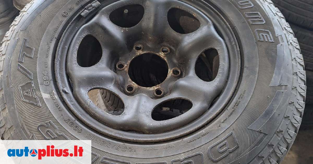 Steel Content Posts Nissan Terano 2, stamped steel, R15 | A32763938
