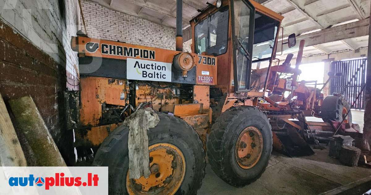 Champion 730 A, greideri 1988 m., | A32832744