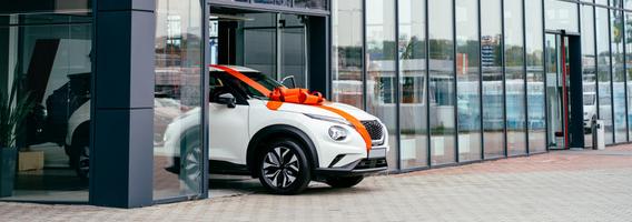 Automobilio įsigijimas šiandien: pirkti, skolintis ar tiesiog naudotis? 