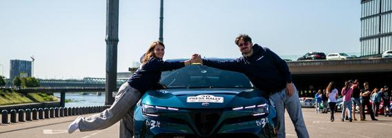 Trijų cilindrų „Alfa-Romeo“: ar su ja tikrai galima lenktyniauti?