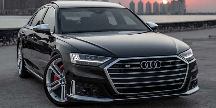 Audi S8