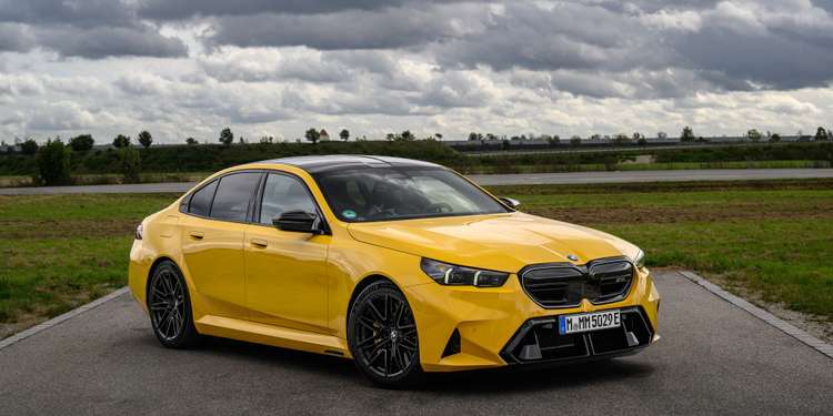 BMW M5 (G90)