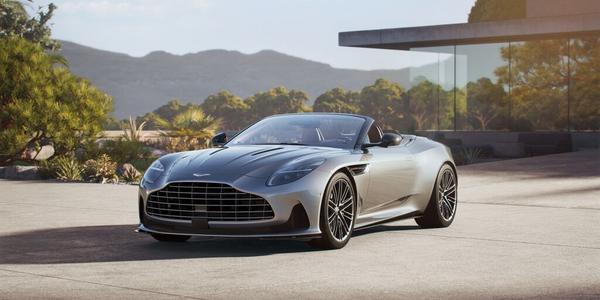 Aston Martin DB12 Volante