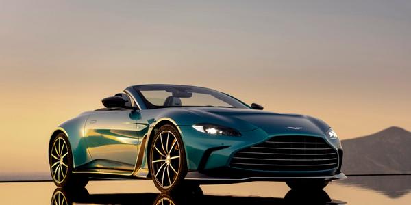 Aston Martin V12 Vantage Roadster