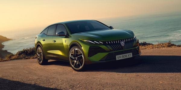 Peugeot 408 (crossover, Phase II)