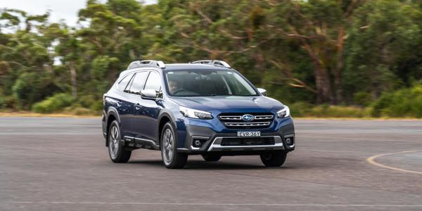Subaru Outback VII (BU)