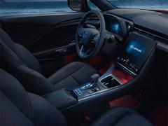Lexus LBX