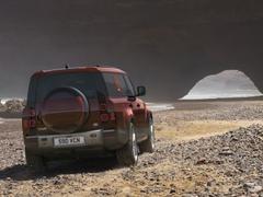 Land Rover Defender 130