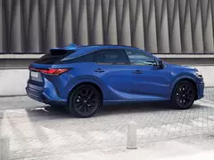 Lexus RX V