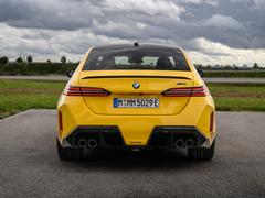 BMW M5 (G90)