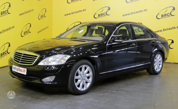Mercedes-Benz S-Class 320