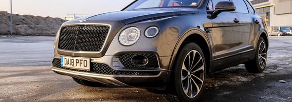 „Bentley Bentayga V8“ - neįmanomos užduotys jam neegzistuoja