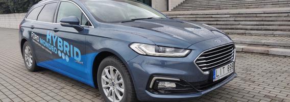 „Ford Mondeo Hybrid“ – patogus vidutinio dydžio hibridas, bet ar geresnis už dyzelinį?