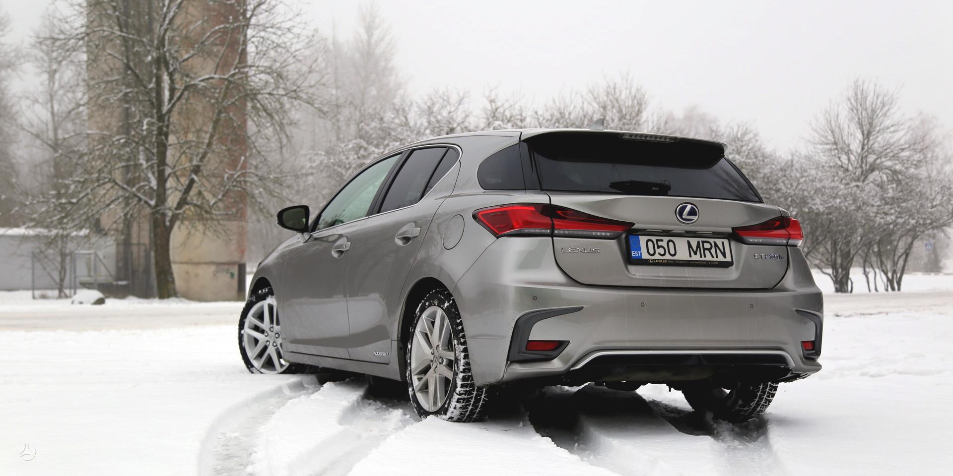 Ma iausias Lexus eimos Narys Miestui Suprojektuotas CT200h 
